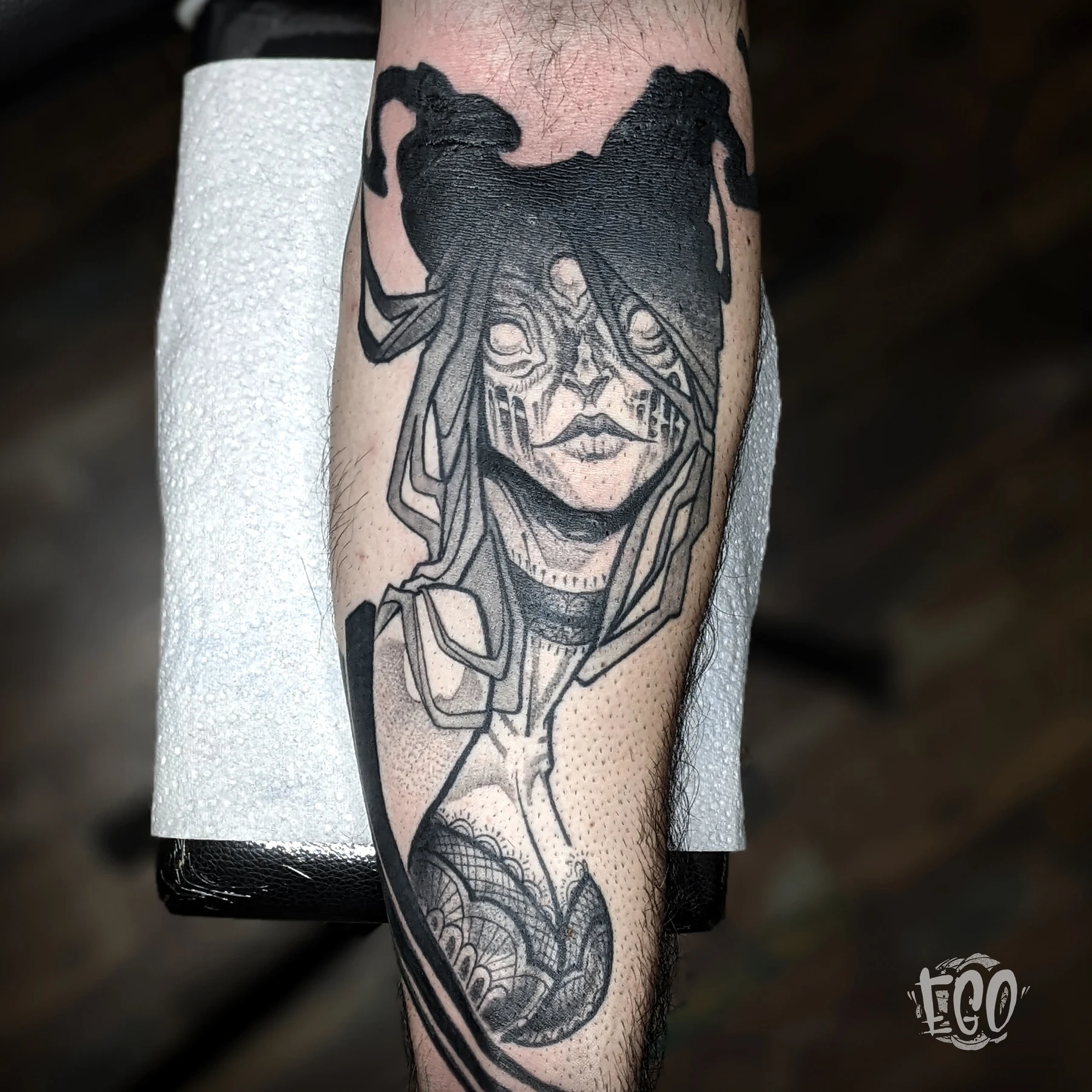 Tatouage illustratif réalisé par Ego, à Toulouse