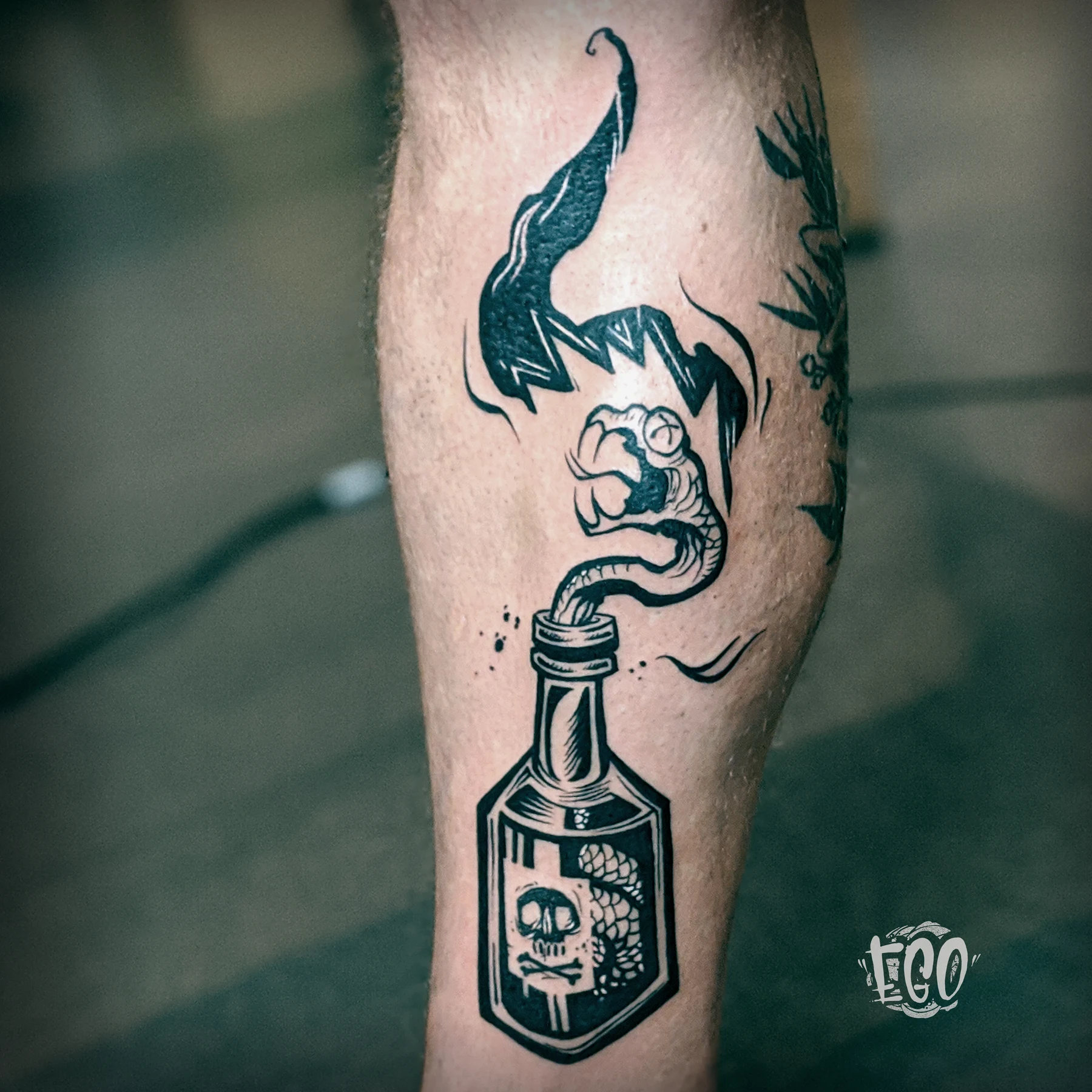 Tatouage illustratif réalisé par Ego, à Toulouse