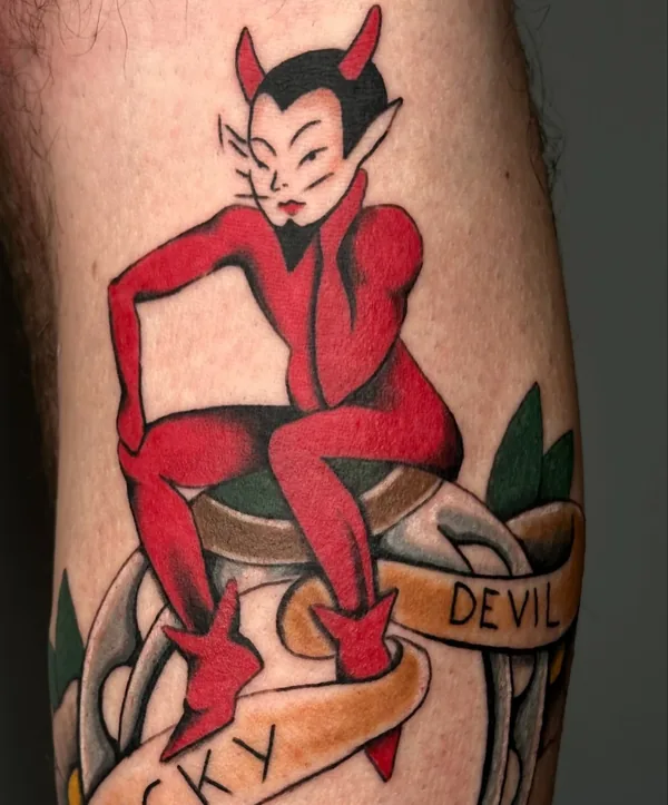 Tatouage japonais traditionnel réalisé par Elsa, à Toulouse