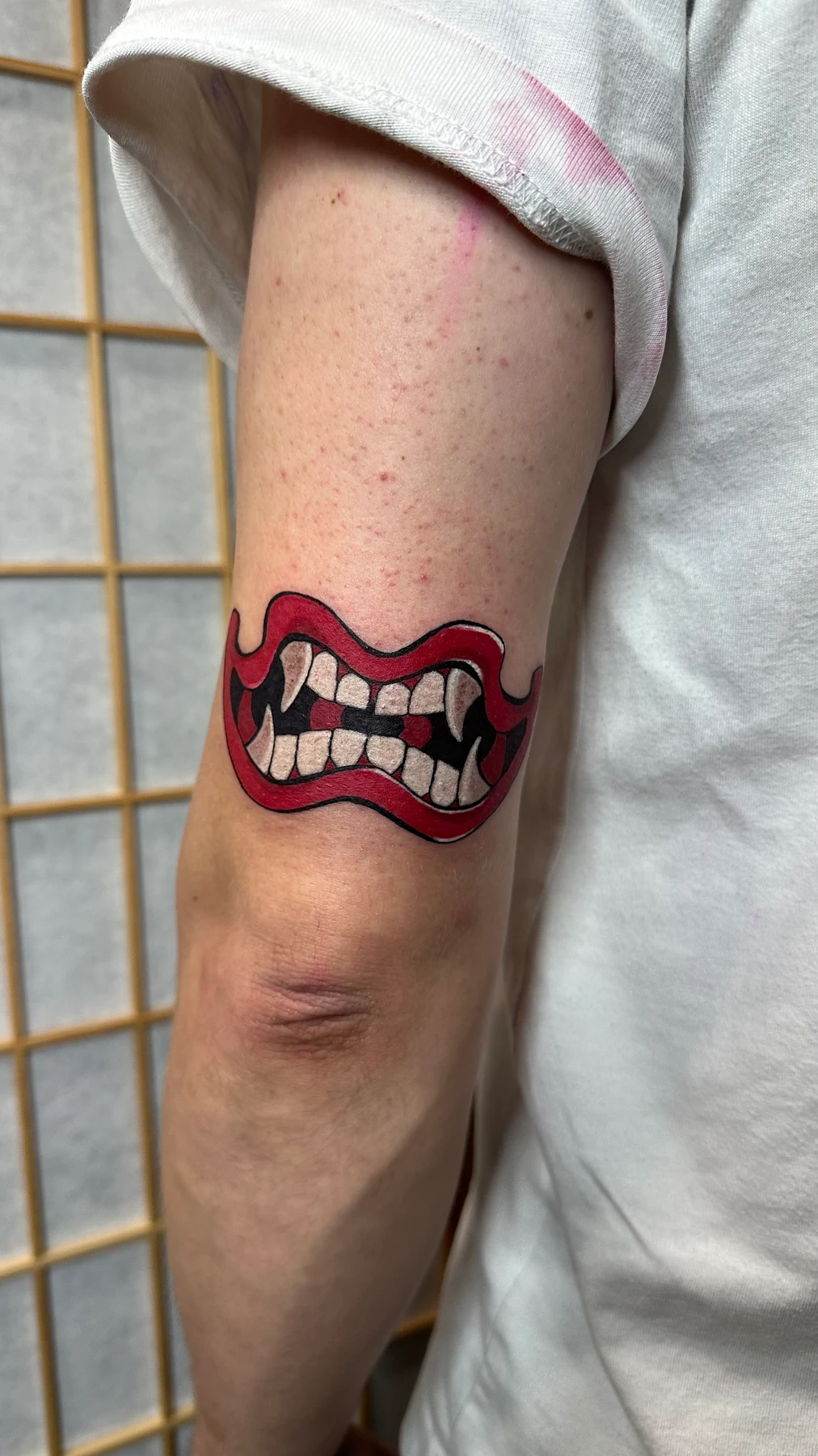 Tatouage japonais traditionnel réalisé par Elsa, à Toulouse