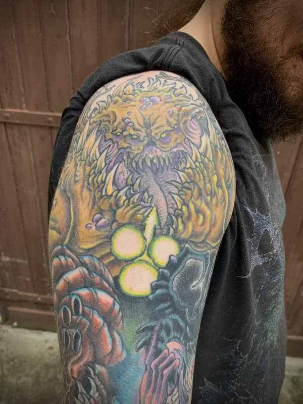 Tatouage gravure, illustratif et trad revisité réalisé par Julien L’Apostat, à Toulouse