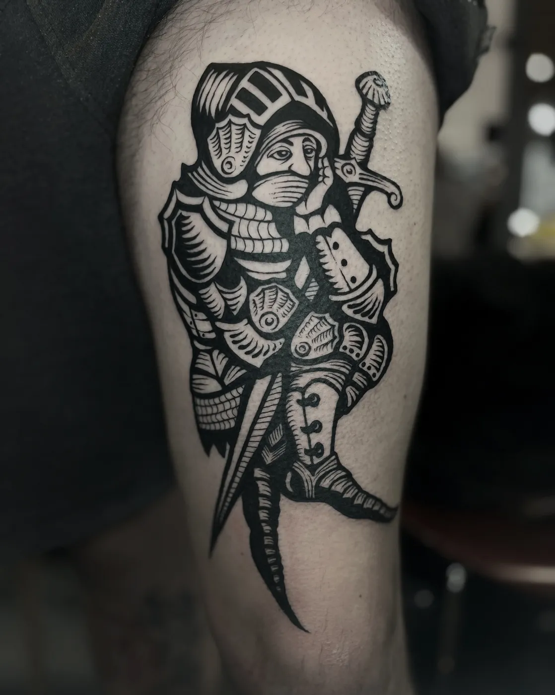 Tatouage réalisé par Loren — La Cour des Miracles