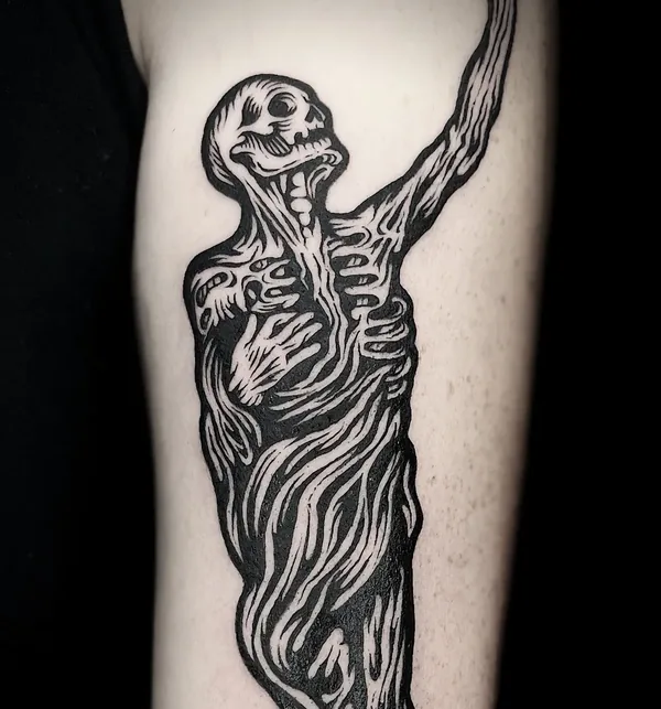 Tatouage blackwork réalisé par Loren De Fer, à Toulouse