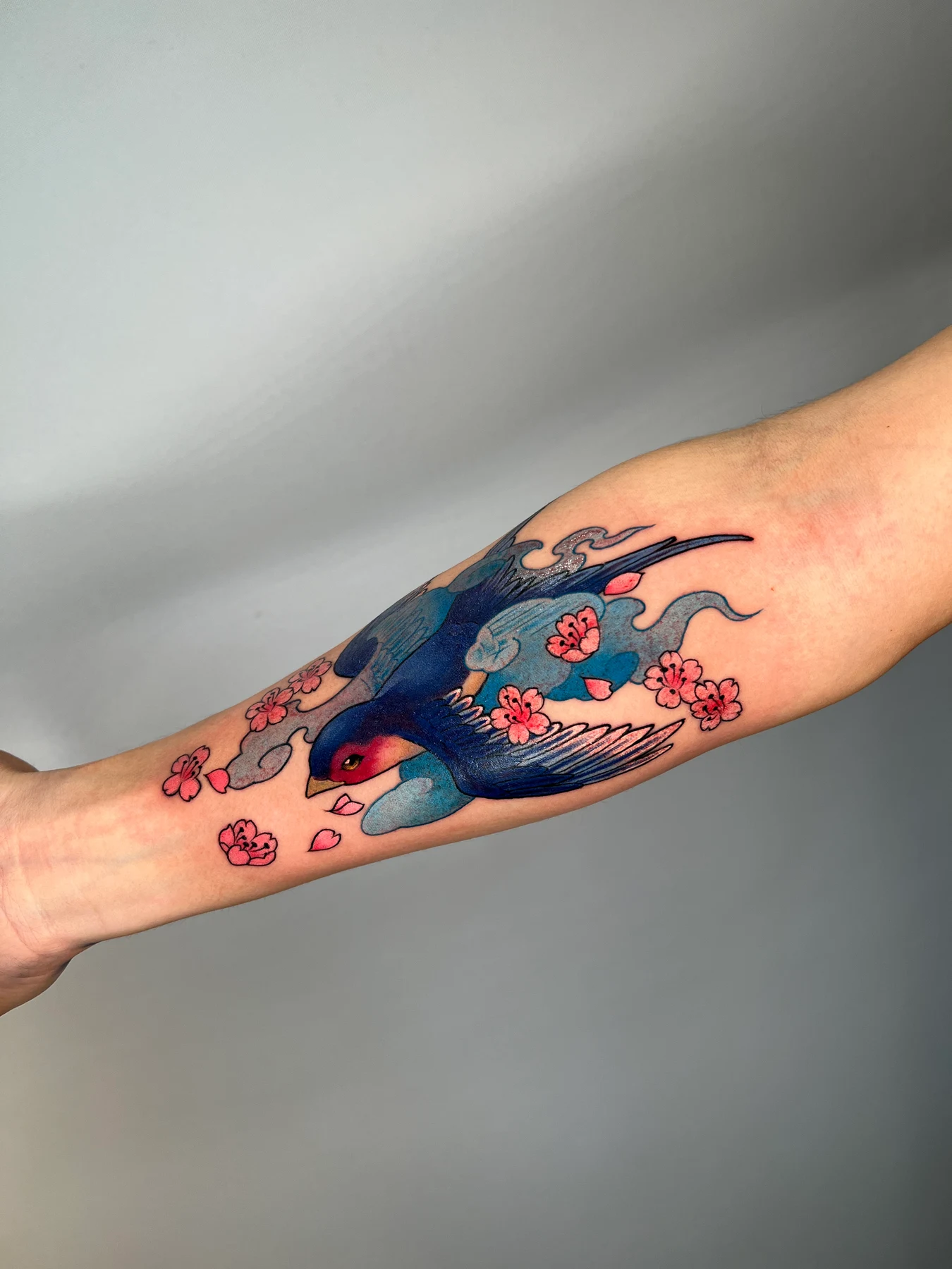 Tatouage manga réalisé par Sato, à Toulouse