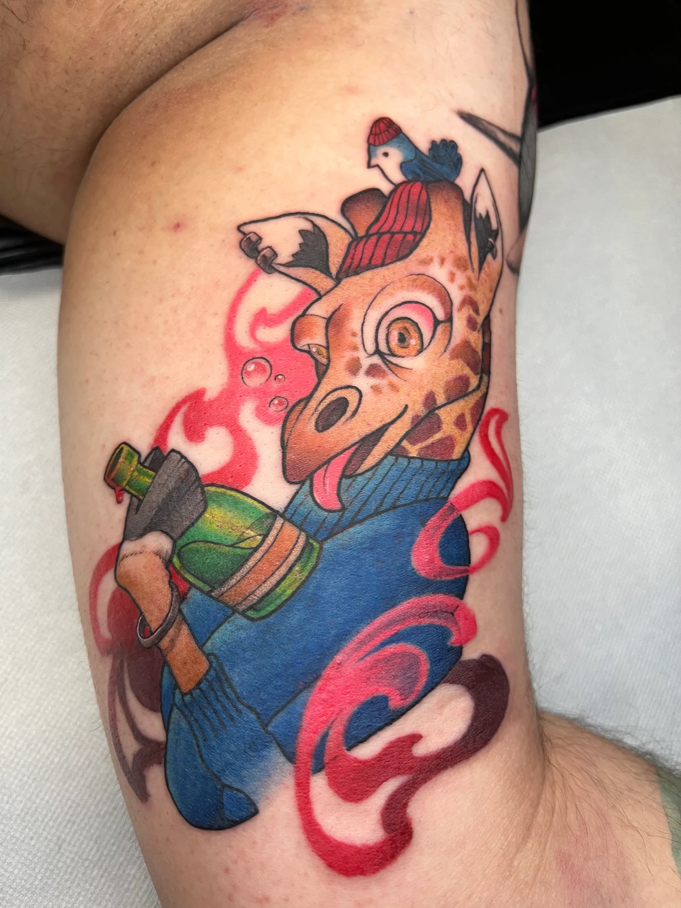 Tatouage manga réalisé par Sato, à Toulouse
