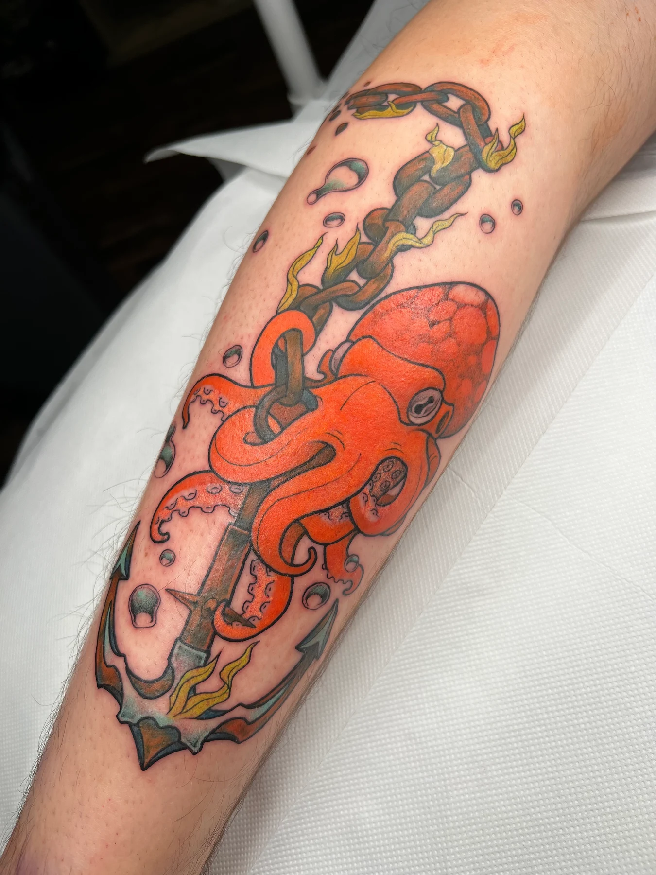 Tatouage manga réalisé par Sato, à Toulouse