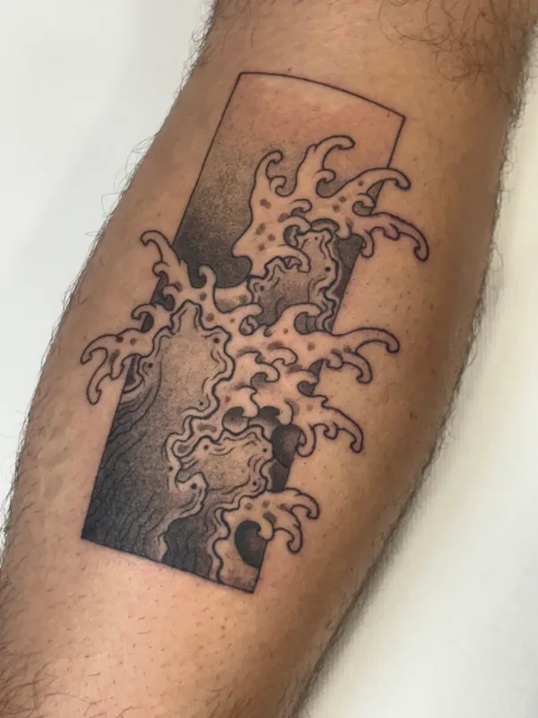 Tatouage japonais moderne réalisé par Tekashi, à Toulouse