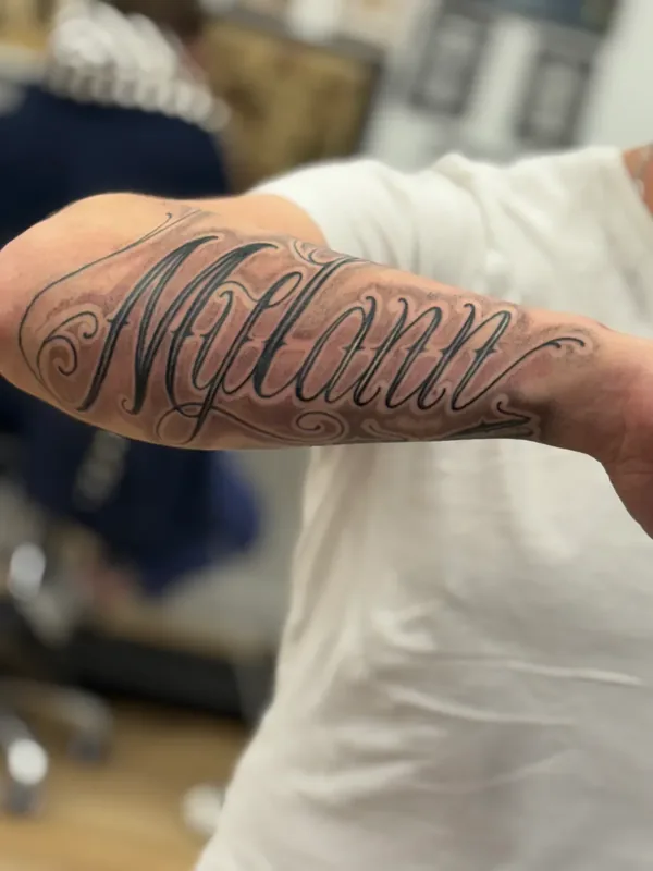 Tatouage japonais moderne réalisé par Tekashi, à Toulouse