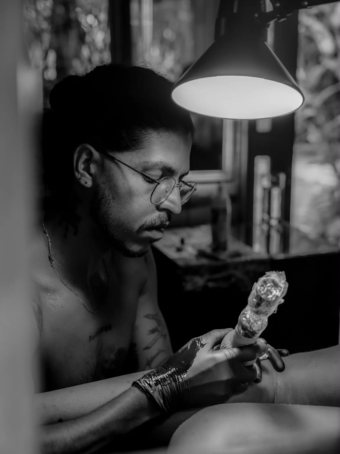Tatuante, tatoueur guest à La Cour des Miracles, Toulouse